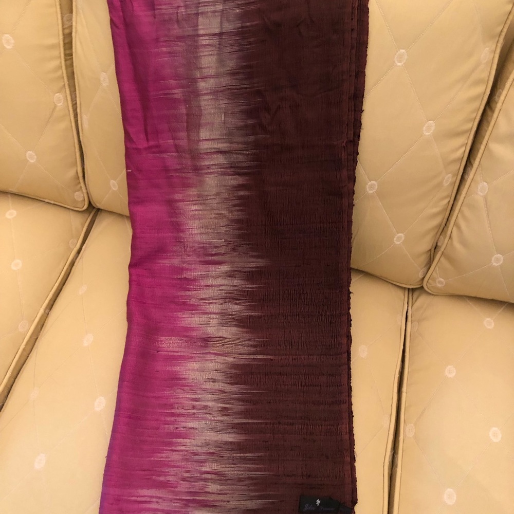 💯% Silk Jolie Femme Pink, Ivory, & Brown Fringed Scarf/Wrap - Picture 7 of 10